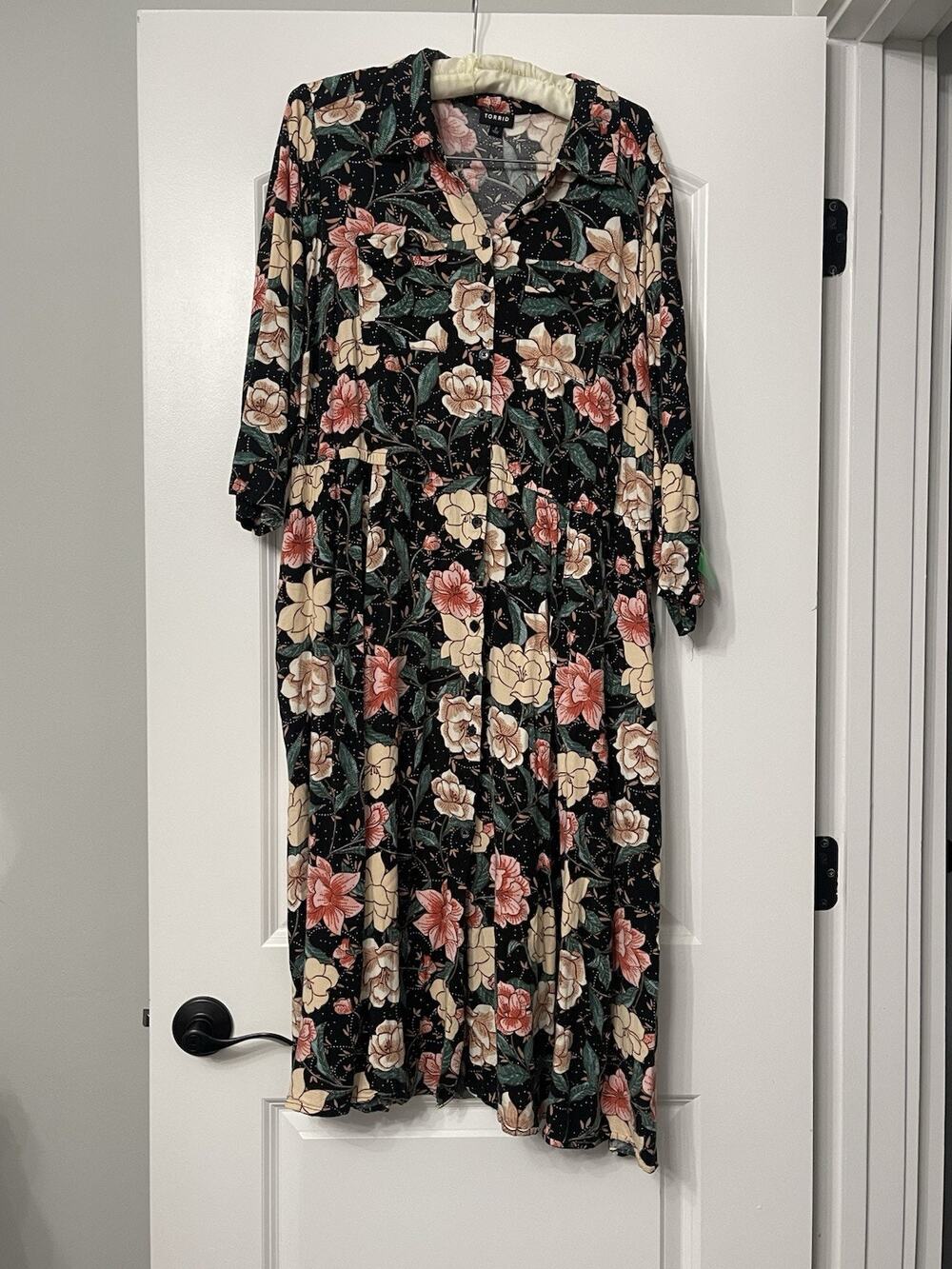 Torrid Black Floral Button Front Midi Shirt Dress Size 2 2X Pockets Whimsigoth